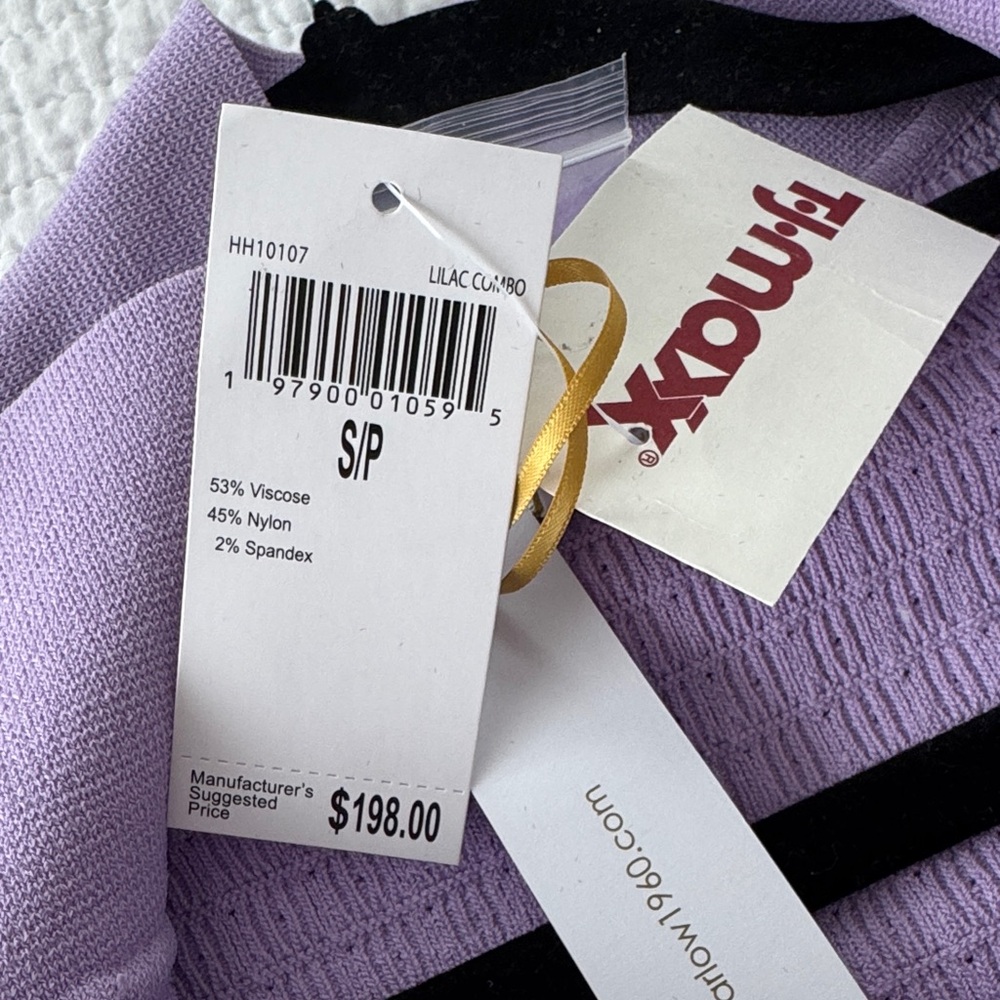 House of Harlow 1960 Lavender Knit Polo Skirt Set - Picture 6 of 7